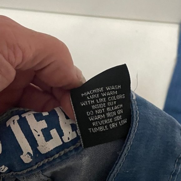 V.I.P. Women's Extra Stretch, Tight Slim Fit Jeans - Picture 3 of 8